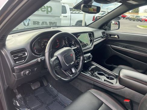 Used 2025 Dodge Durango GT image 23