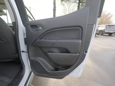 Used 2022 GMC Canyon Elevation w/ Trailering Package AWD/4WD image 11