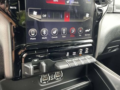 Used 2020 RAM 1500 Rebel w/ Rebel Level 2 Equipment Group AWD/4WD image 29