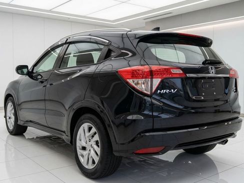 Used 2019 Honda HR-V Sport image 4