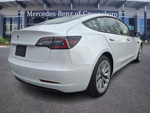 Used 2022 Tesla Model 3 image 4
