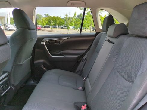 Used 2025 Toyota RAV4 LE FWD image 14
