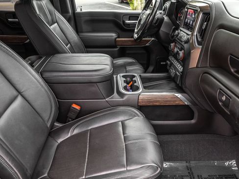 Used 2023 Chevrolet Silverado 2500 High Country AWD/4WD image 32