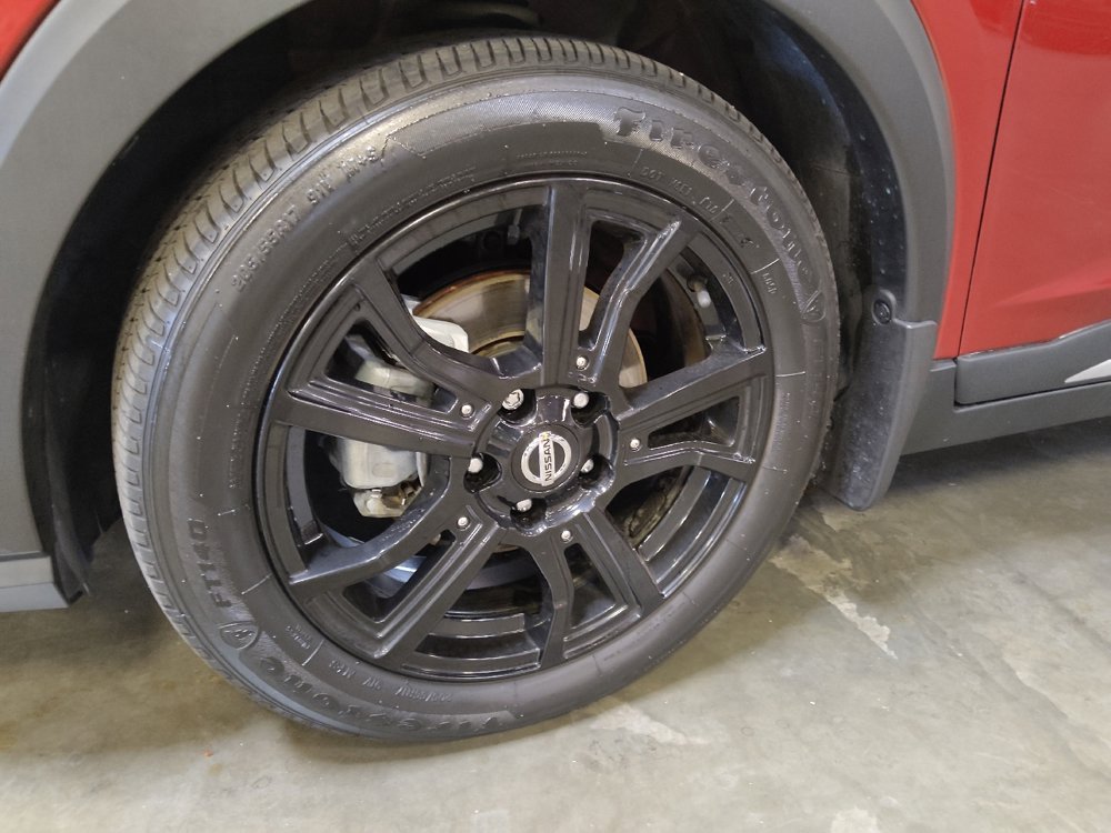 Used 2021 Nissan Kicks SR w/ SR Premium Package FWD image 31