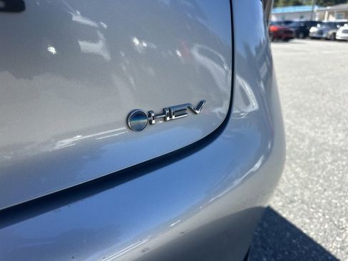 Used 2024 Toyota Prius LE image 26