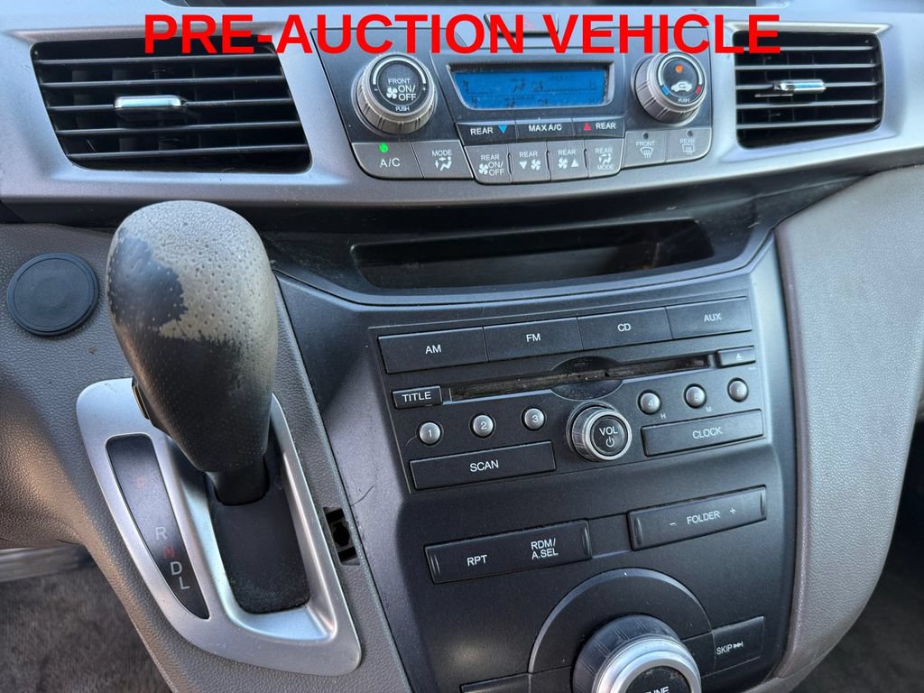 Used 2011 Honda Odyssey LX image 17