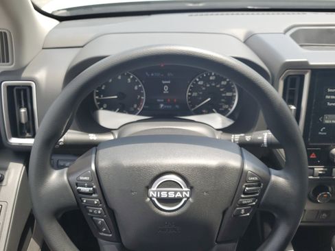 New 2025 Nissan Frontier SV image 12