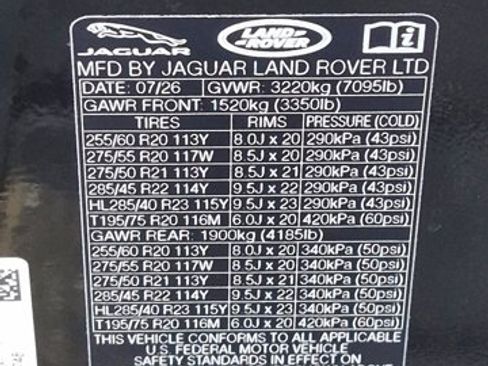 New 2027 Land Rover Range Rover Sport SE AWD/4WD image 17