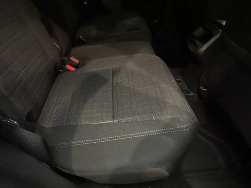 New 2027 Honda HR-V LX image 14