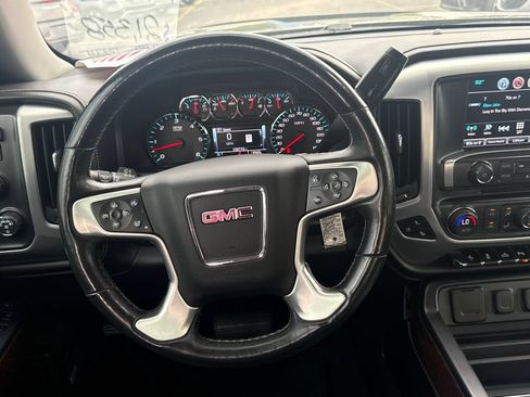 Used 2018 GMC Sierra 1500 SLT AWD/4WD image 10