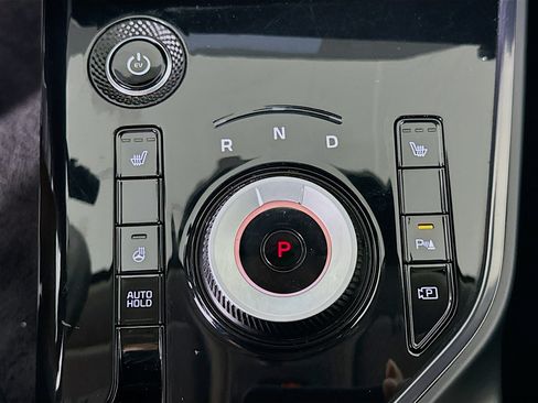 Used 2023 Kia Niro Wind w/ Wind Preserve Package FWD image 25