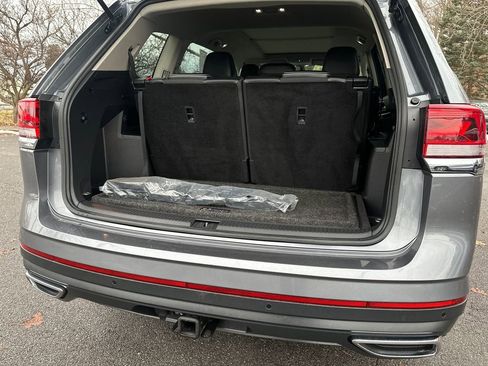 Used 2022 Volkswagen Atlas SE image 16