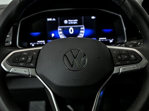 New 2026 Volkswagen Jetta SE FWD image 12