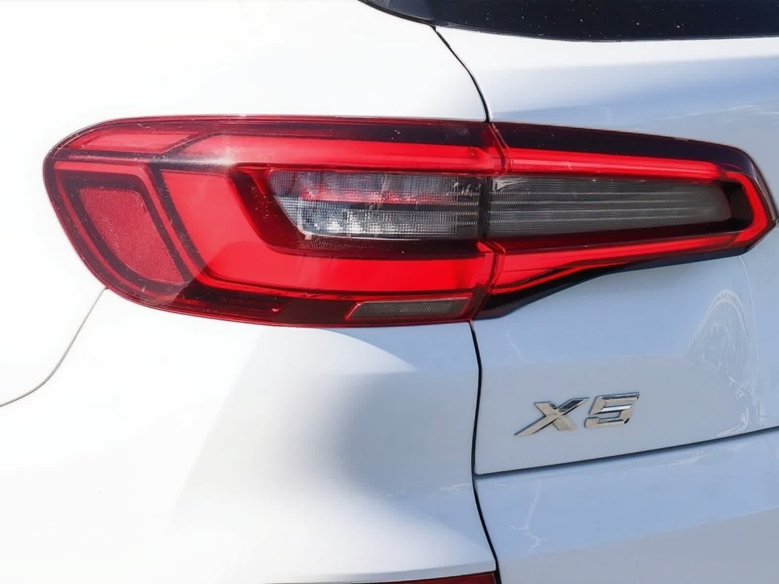 Used 2020 BMW X5 xDrive40i w/ M Sport Package AWD/4WD image 11