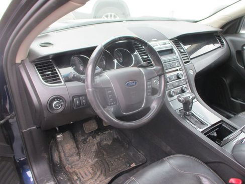 Used 2011 Ford Taurus Limited w/ 303A Rapid Spec Order Code image 11