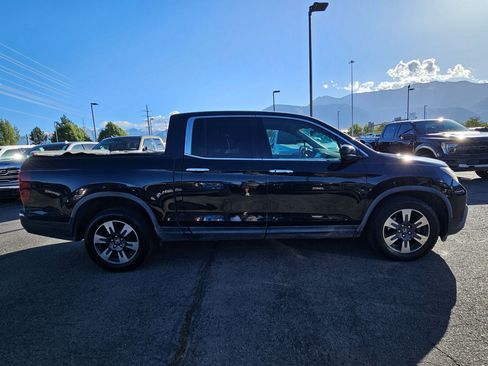Used 2017 Honda Ridgeline RTL-E image 2