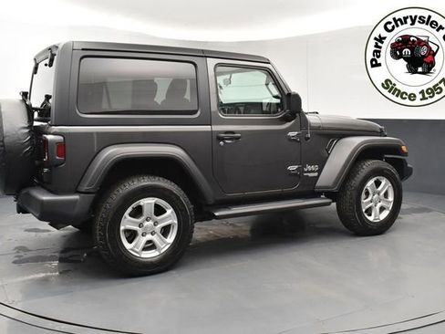 Used 2021 Jeep Wrangler Sport S image 6