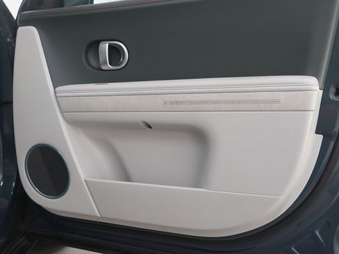 Used 2023 Hyundai Ioniq 5 SEL image 9