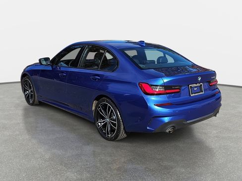 Used 2021 BMW 330e w/ Executive Package image 7