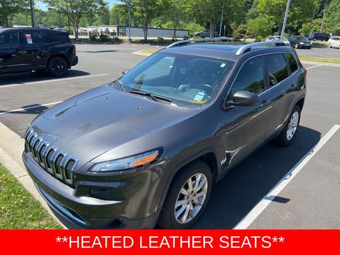 Used 2016 Jeep Cherokee Limited image 6