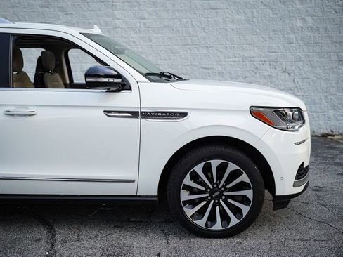Used 2023 Lincoln Navigator L Reserve AWD/4WD image 16
