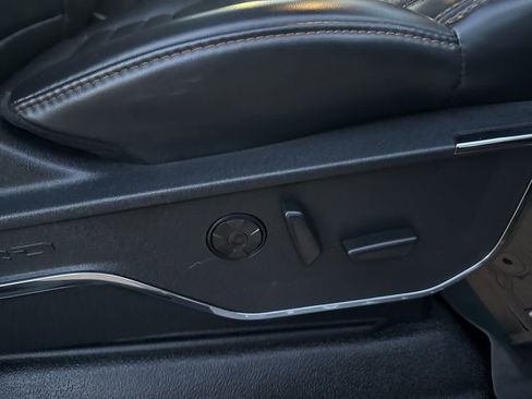 Used 2024 Ford F350 Platinum image 30