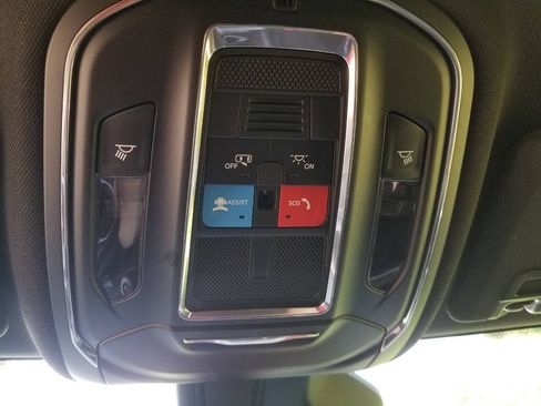Certified 2025 Jeep Grand Cherokee L Laredo w/ Trailer Tow Package AWD/4WD image 32
