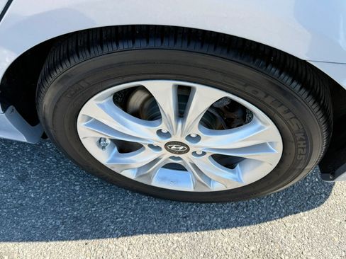 Used 2012 Hyundai Sonata Limited FWD image 14
