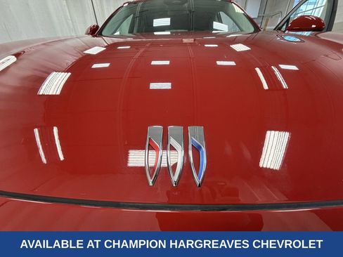 Used 2025 Buick Envision Preferred image 40