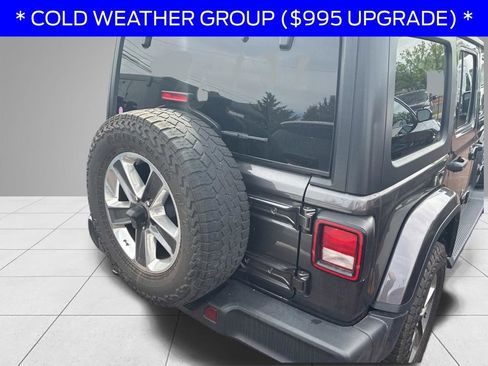 Used 2019 Jeep Wrangler Unlimited Sahara w/ Dual Top Group AWD/4WD image 7