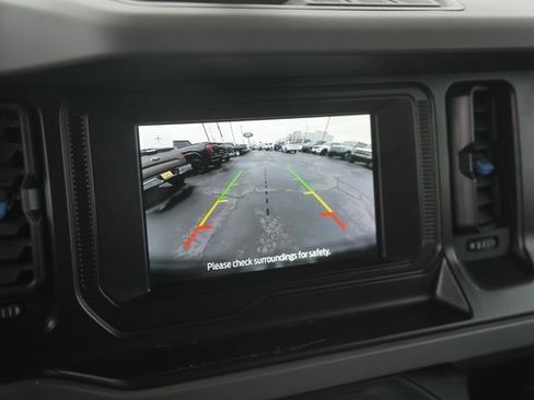 Certified 2022 Ford Bronco Black Diamond image 22