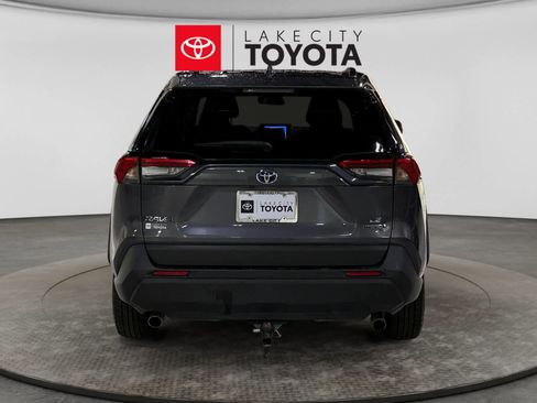 Used 2024 Toyota RAV4 LE AWD/4WD image 7