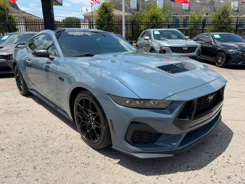 Used 2024 Ford Mustang GT Premium w/ GT Performance Package RWD image 3