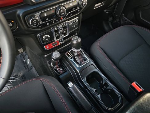 Used 2023 Jeep Gladiator Rubicon w/ Trailer Tow Package image 25