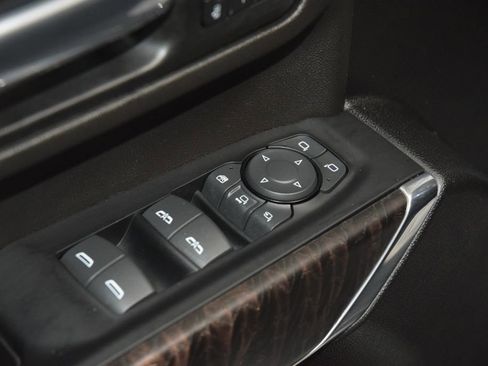 Used 2023 GMC Sierra 3500 Denali image 47