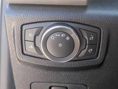 Used 2021 Ford F250 Lariat w/ Chrome Package AWD/4WD image 12