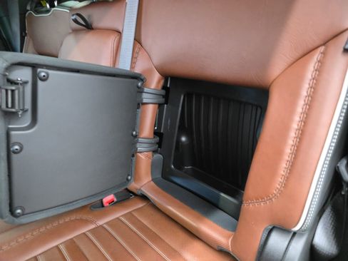 Used 2024 GMC Sierra 2500 Denali Ultimate image 31