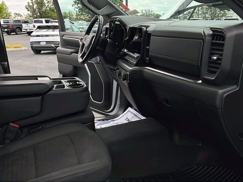 Used 2024 Chevrolet Silverado 2500 LT w/ Convenience Package AWD/4WD image 14