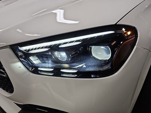 Used 2024 Mercedes-Benz GLE 450 4MATIC image 32