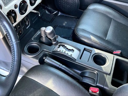 Used 2014 Toyota FJ Cruiser 4WD w/ Upgrade Package image 16