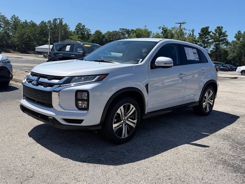 New 2026 Mitsubishi Outlander Sport SE AWD/4WD image 3