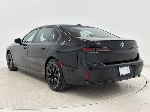 New 2026 BMW i7 xDrive60 AWD/4WD image 3
