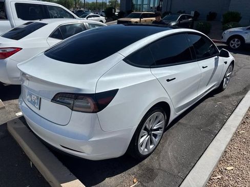Used 2023 Tesla Model 3 Standard Range RWD image 5