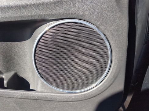 Used 2019 Honda HR-V EX image 19