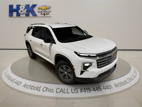 New 2026 Chevrolet Traverse LT w/ Driver Confidence Package image 40