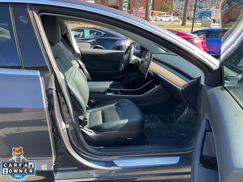 Used 2018 Tesla Model 3 Long Range image 58