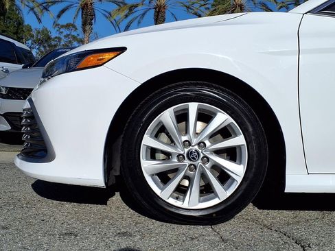 Used 2023 Toyota Camry LE FWD image 13