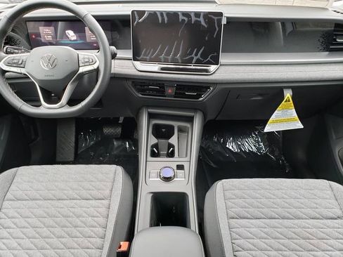 New 2026 Volkswagen Tiguan S AWD/4WD image 8