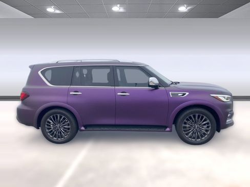 Used 2023 INFINITI QX80 Sensory w/ All-Season Package image 7