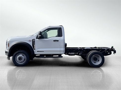 New 2025 Ford F450 XL image 3